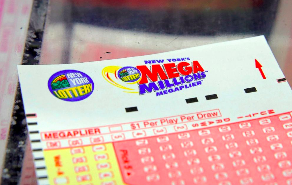 Американская лотерея заменила million на billion в рекламе. Билеты тут же стали раскупать